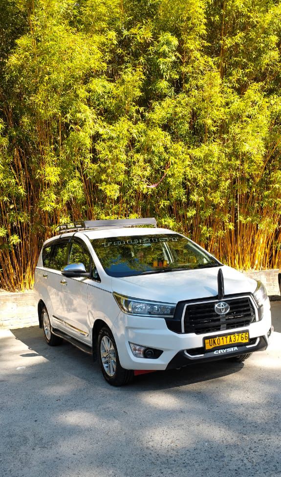 Innova Crysta